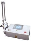 Rf-van de Verwijderingsco2 van het Huiduitwas Verwaarloosbare de Lasermachine voor Hals/Zwangerschapsaders het Verwijderen